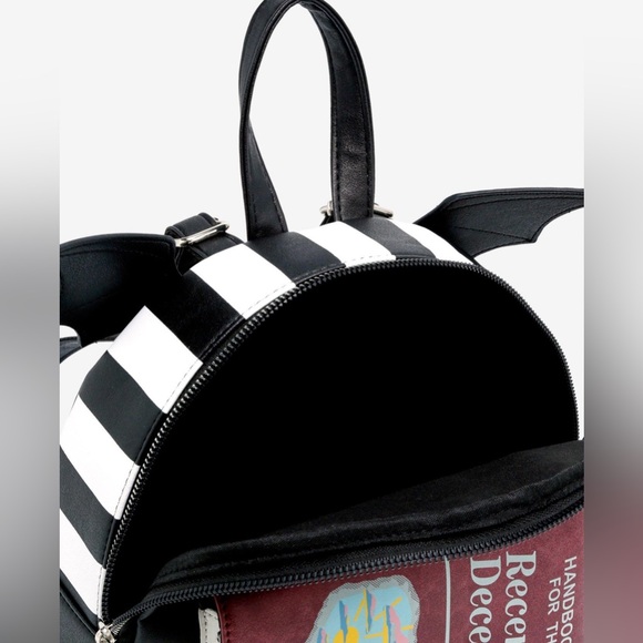NWT Hot Topic Beetlejuice recently deceased mini backpack - Picture 4 of 7